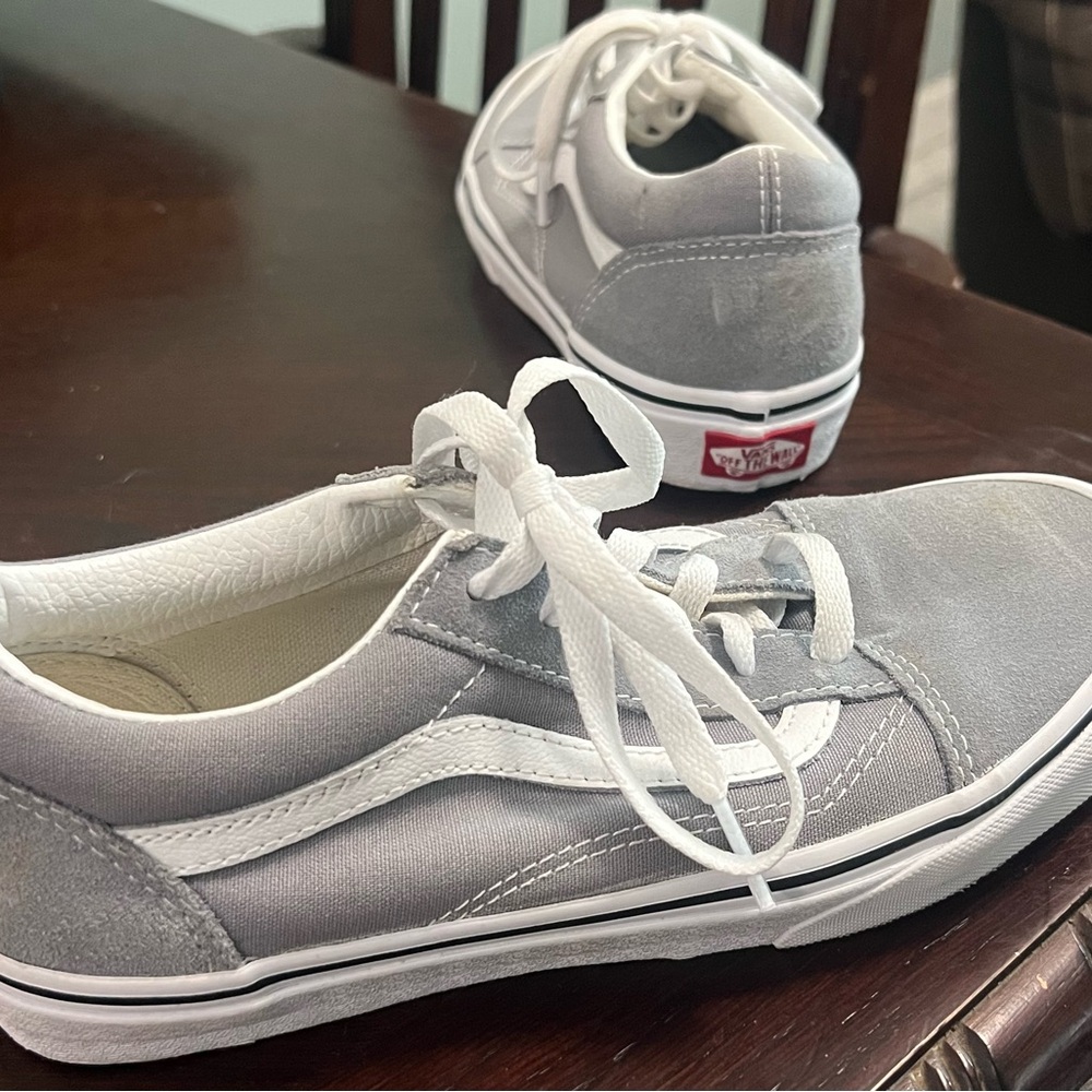 Vans Old Skool Shoe “Pure Grey” size 6Y